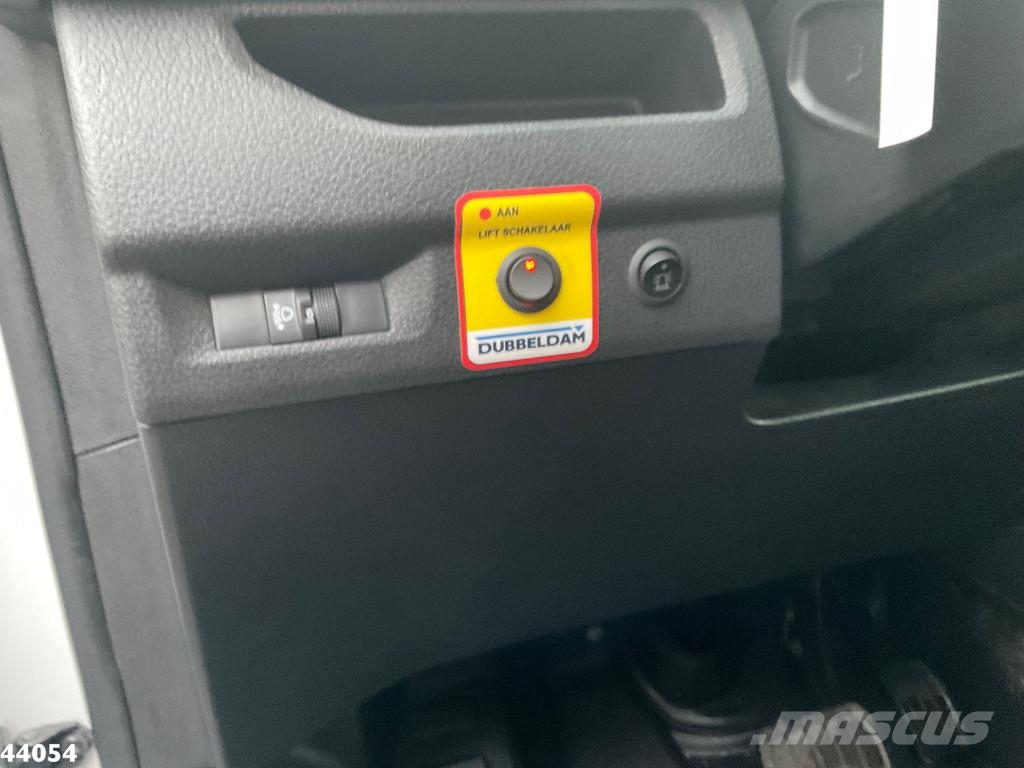 Peugeot E-Expert 100% elektrisch kippende zijlader Müllwagen