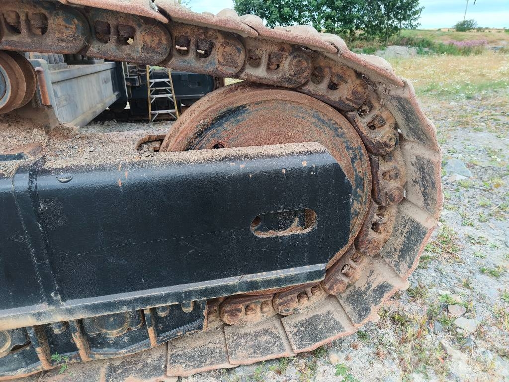 Hitachi Ex1200-5 Kāpurķēžu ekskavatori