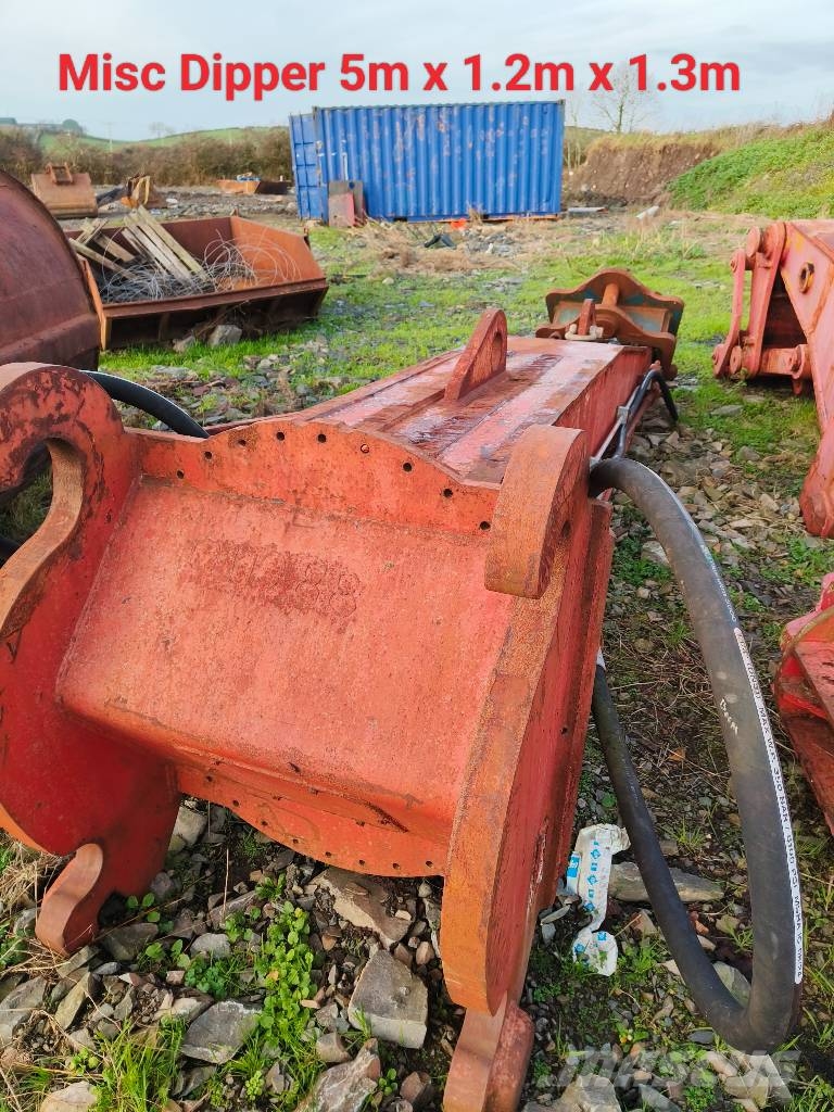 Hitachi Ex1200-5 Kāpurķēžu ekskavatori