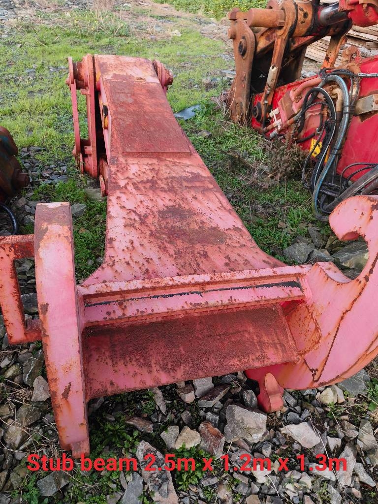 Hitachi Ex1200-5 Kāpurķēžu ekskavatori