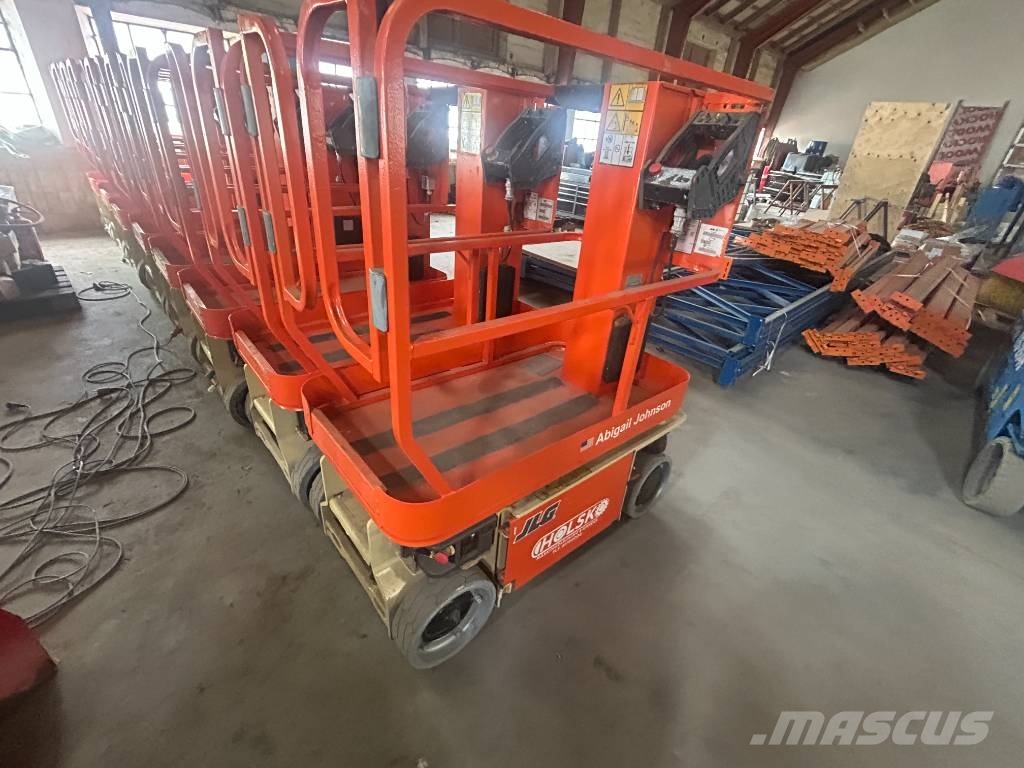 JLG 1230 ES رافعات السارية الرأسية