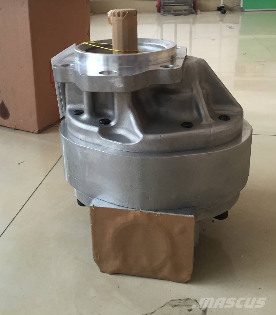Komatsu WA500-3 pump assembly 705-22-44070 其他组件