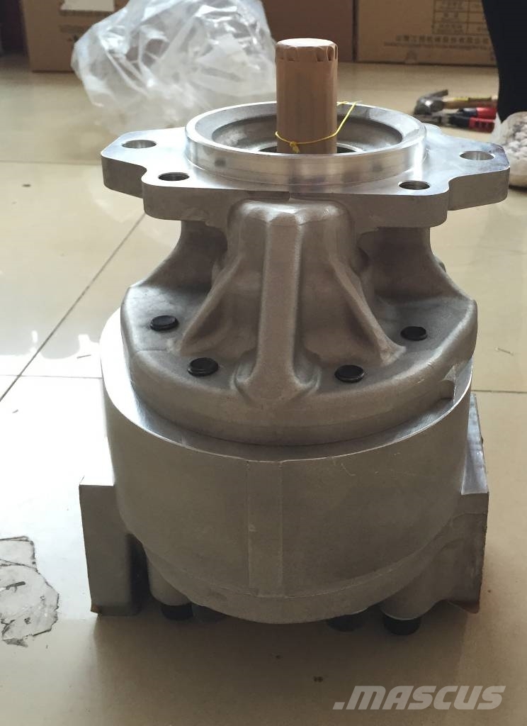 Komatsu WA500-3 pump assembly 705-22-44070 其他组件