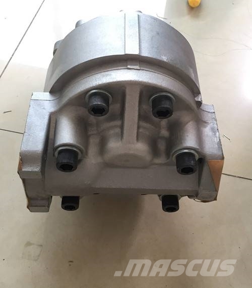 Komatsu WA500-3 pump assembly 705-22-44070 其他组件