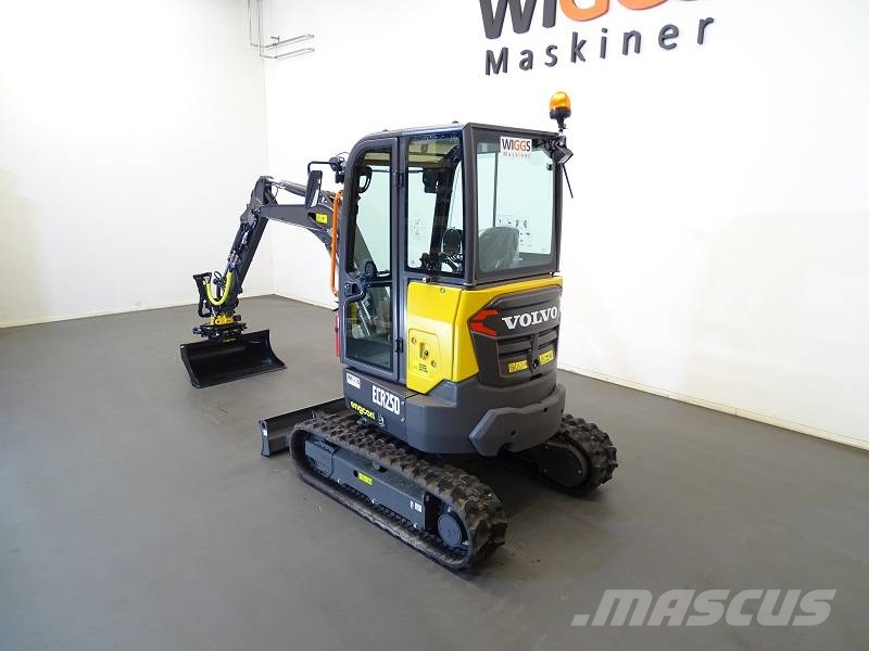 Volvo ECR25D حفارات صغيرة أقل من 7 طن (حفارات صغيرة)