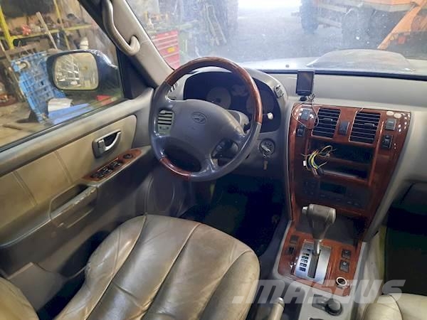 Hyundai TERRACAN Otros camiones