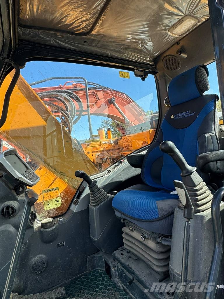 Hyundai HX 145 LCR Excavadoras sobre orugas