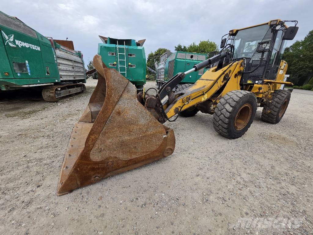 CAT 924 H Фронтальные погрузчики