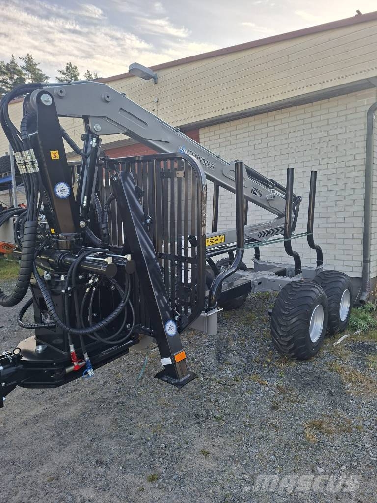 Multiforest Trejon MF950 ja V6500 sähköisellä ohjauksella Reboques Florestais