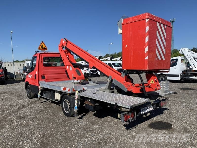 Iveco Daily GSR E169TR - 16,05 m - 200 kg Plataformas sobre camión