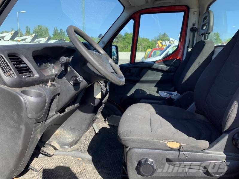 Iveco Daily GSR E169TR - 16,05 m - 200 kg Plataformas sobre camión
