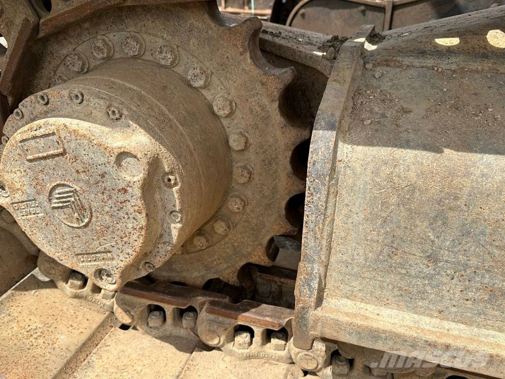 JCB JS 240 N LC Bageri guseničari