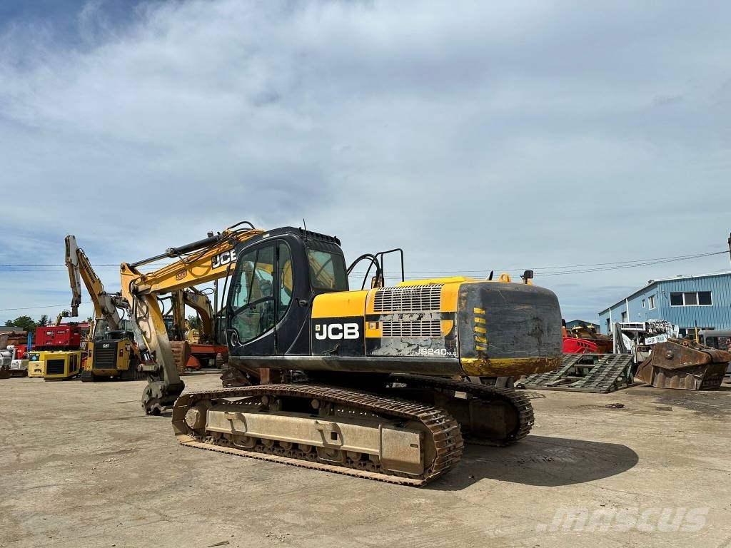 JCB JS 240 N LC Bageri guseničari