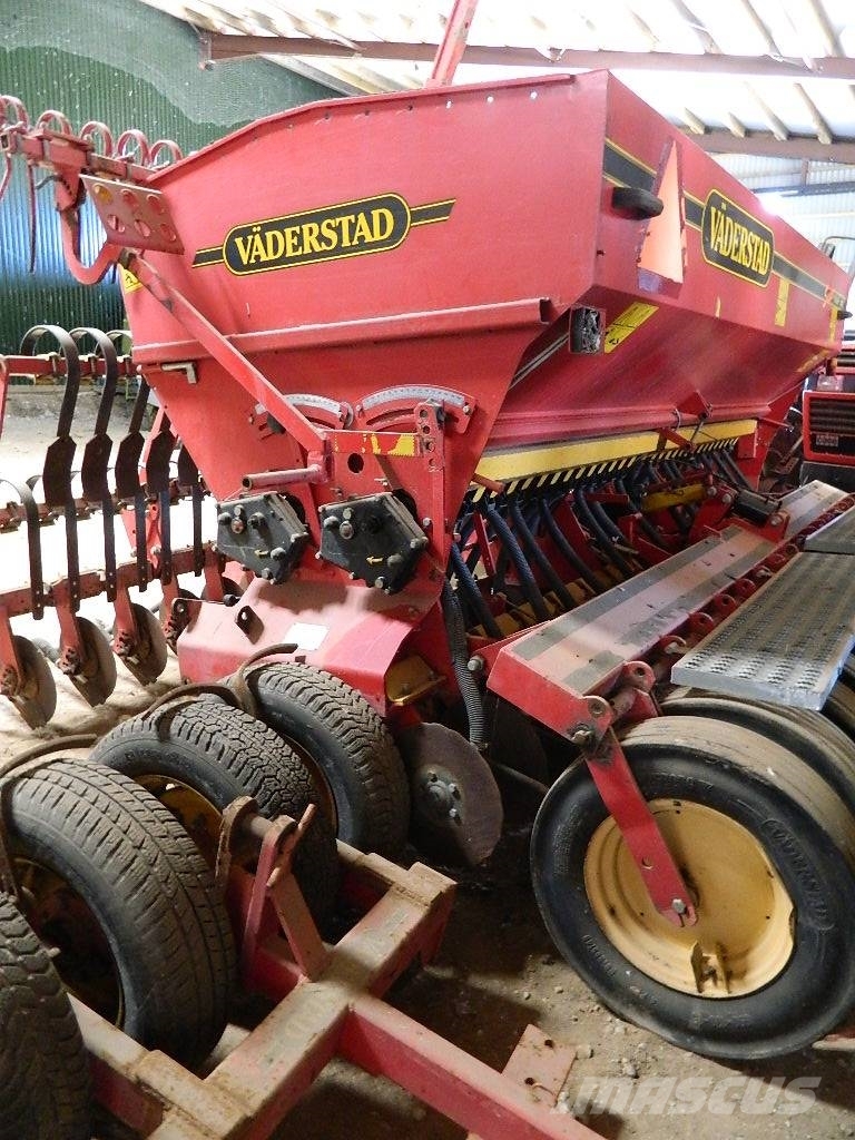 Väderstad Rapid400C مثاقيب