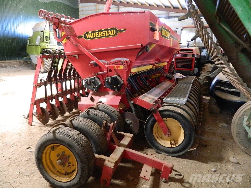 Väderstad Rapid400C مثاقيب