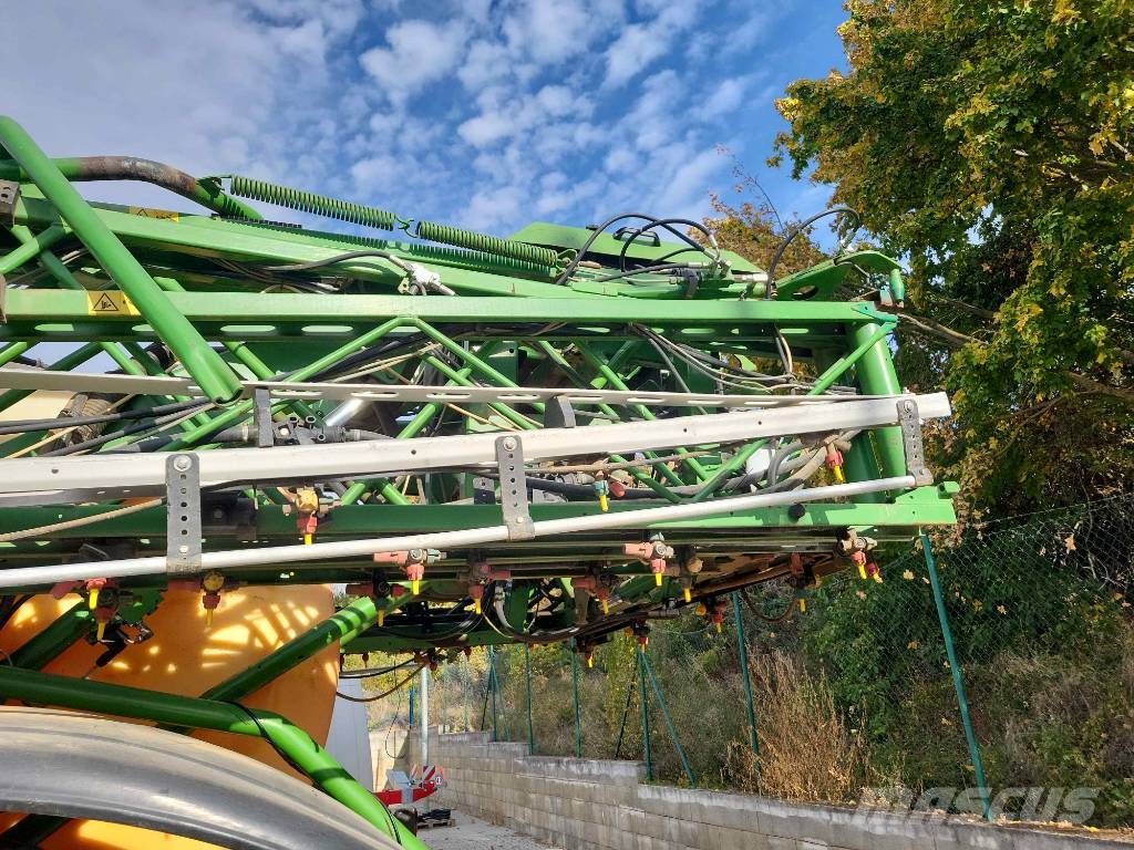 Amazone UX 5200 Irroratrici trainate