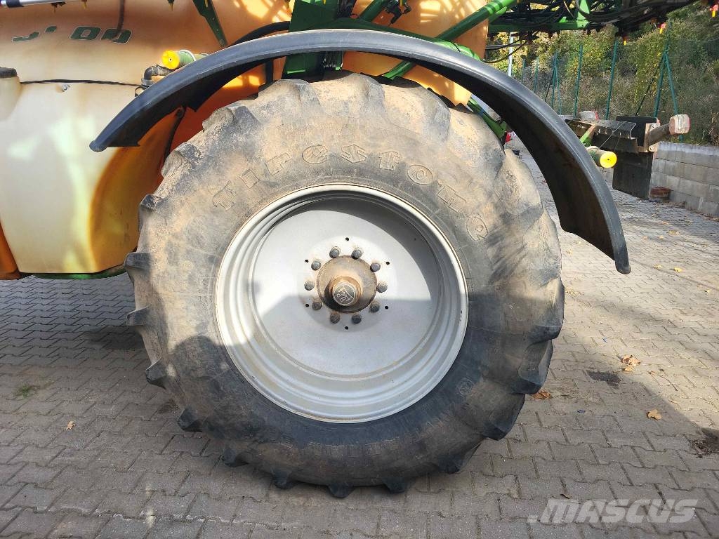 Amazone UX 5200 Irroratrici trainate