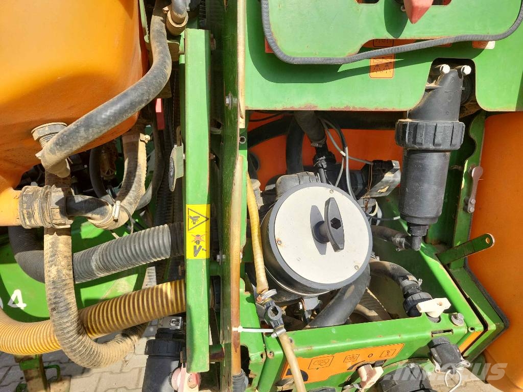 Amazone UX 5200 Irroratrici trainate