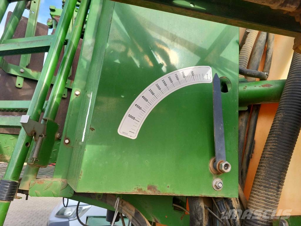 Amazone UX 5200 Irroratrici trainate