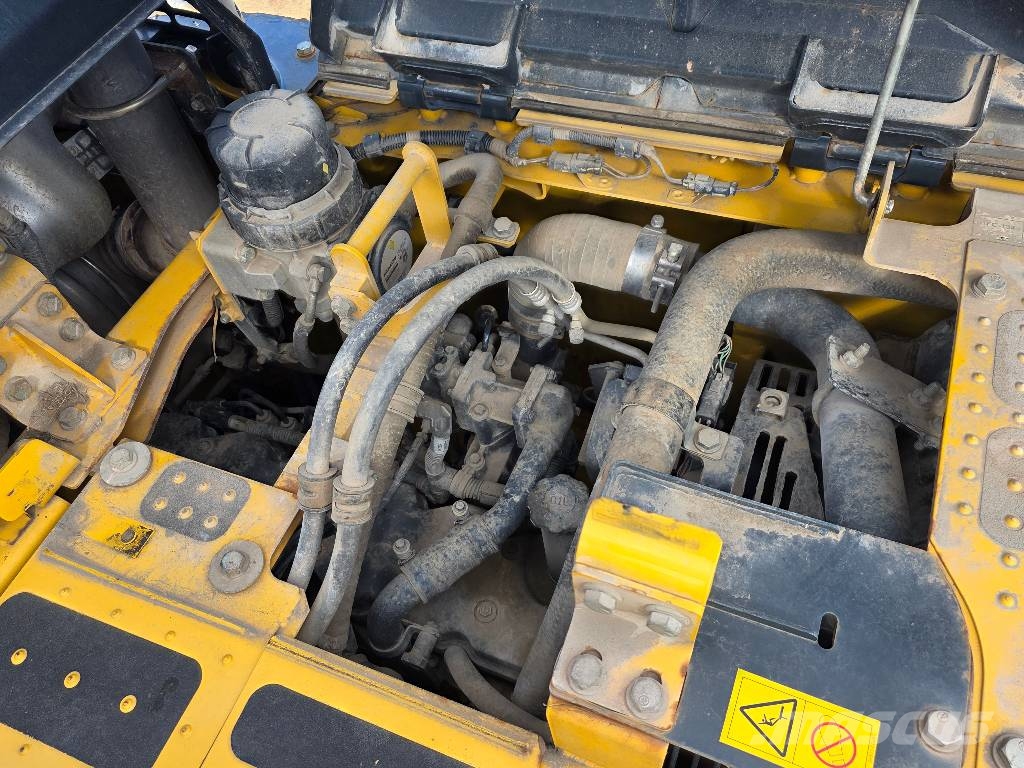 Komatsu PC 228USLC-11, 2019 ROK, 5800 MTH Гусеничні екскаватори