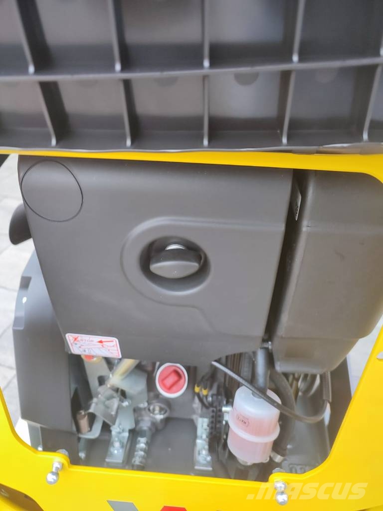 Wacker Neuson DPU5260HEHP دكاكات أفقية