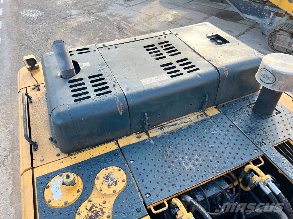 Hyundai R520LC-9 - Good Working Condition / CE Escavadeiras de esteiras
