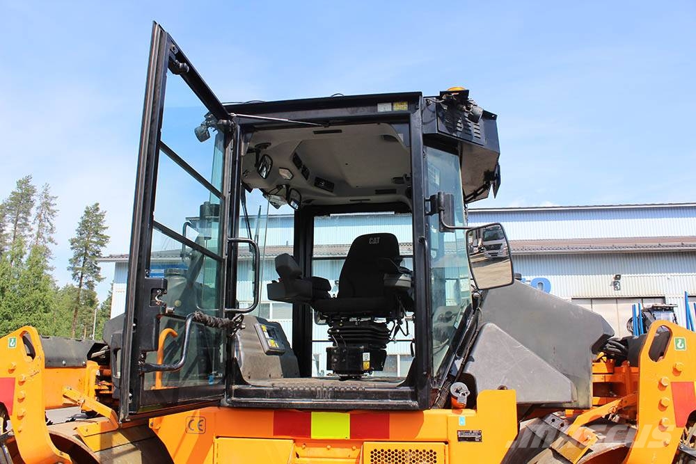CAT CD10 Tandemjyrät