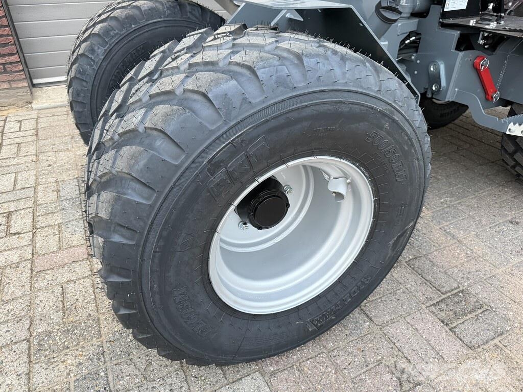 GiANT G3500 X-TRA shovel NIEUW Kolesni nakladalci