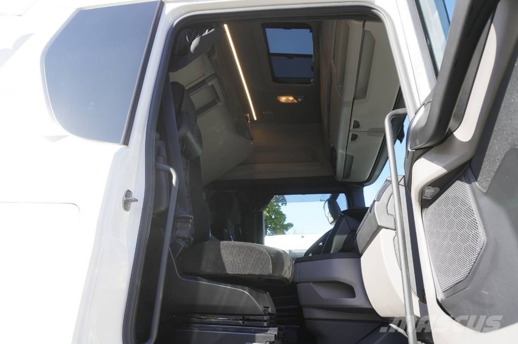 Scania S500 6×2 / 19 EPAL KRONE refrigerator / Carrier Su Kølelastbiler