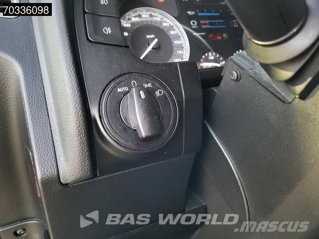 Iveco S-Way 460 S-Way 4X2 LNG! Retarder 2x Tanks Full-Ai Tracteur routier