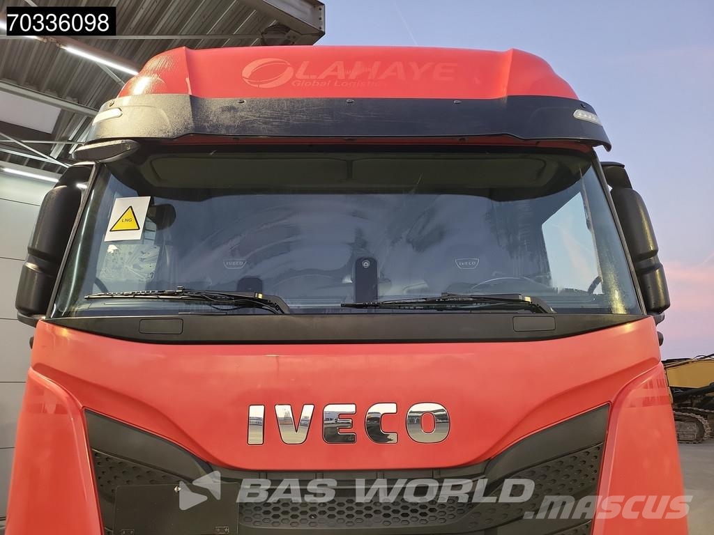 Iveco S-Way 460 S-Way 4X2 LNG! Retarder 2x Tanks Full-Ai Tractores (camiões)