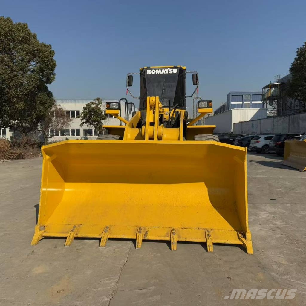 Komatsu WA380 Wheel loaders