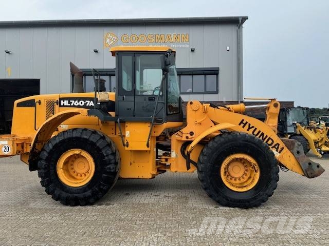 Hyundai HL 760-7 A لوادر بعجل