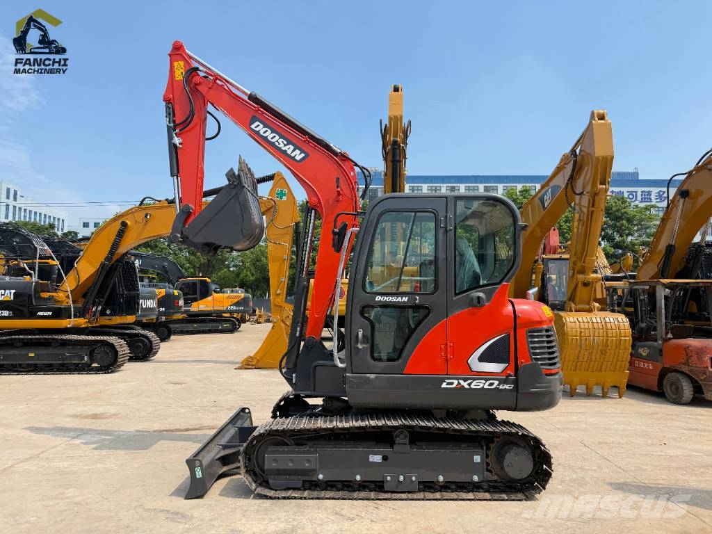 Doosan 60 Minikoparki