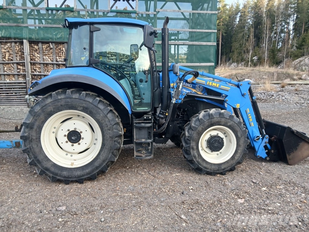 New Holland T 5.115 EC トラクター