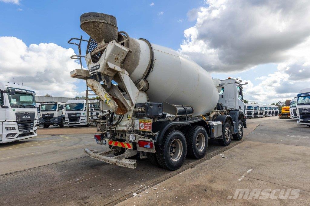 Mercedes-Benz AROCS 3240 BB + HARDOX 9m3 混凝土車