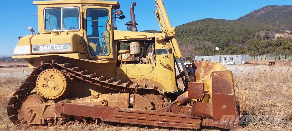 CAT D 6 H LGP Rupsdozers