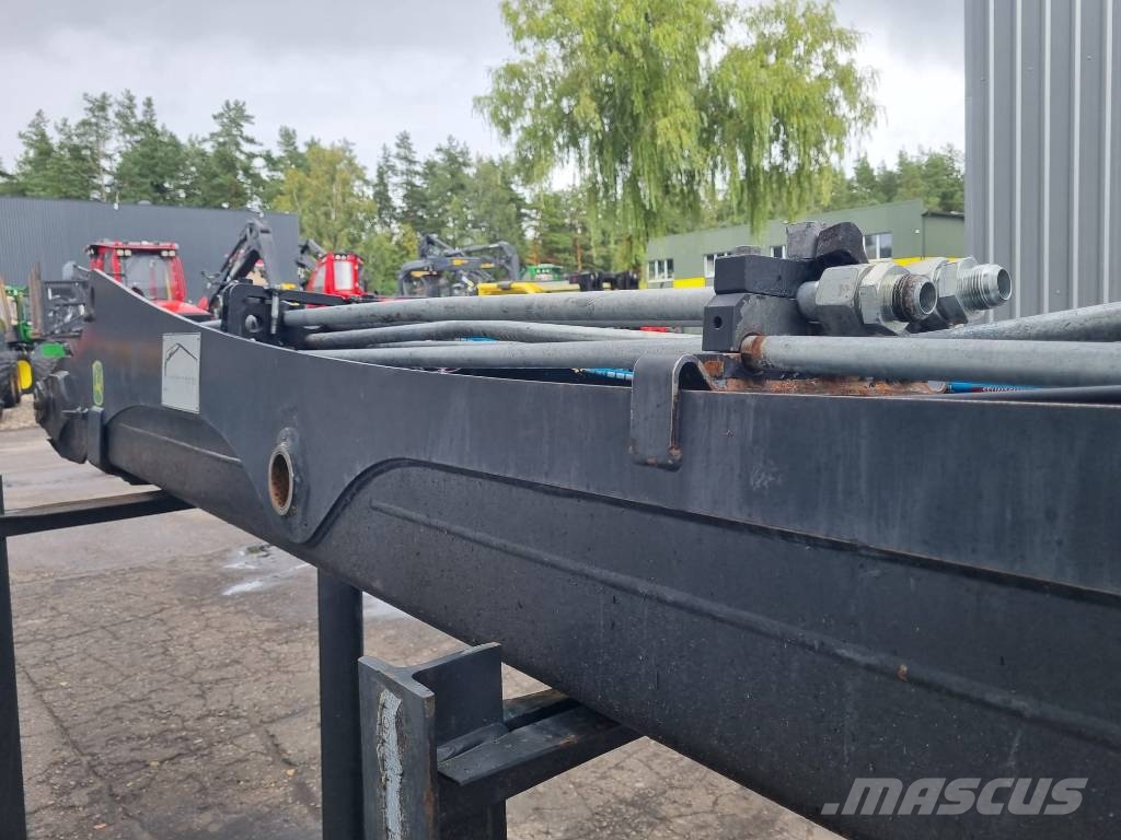 John Deere CH7 Main Boom F706074 F695977 F693726 Harvester cranes