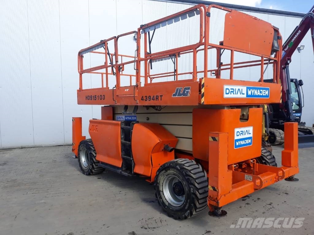 JLG 4394 RT 剪叉式升降机
