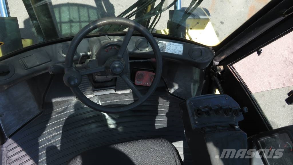 Hyster H10.00XM-6 heftruck met stenenklem Pyöräkaivukoneet