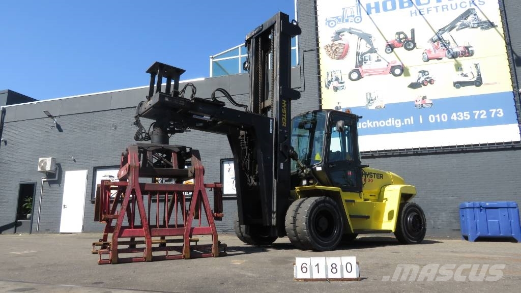 Hyster H10.00XM-6 heftruck met stenenklem Pyöräkaivukoneet