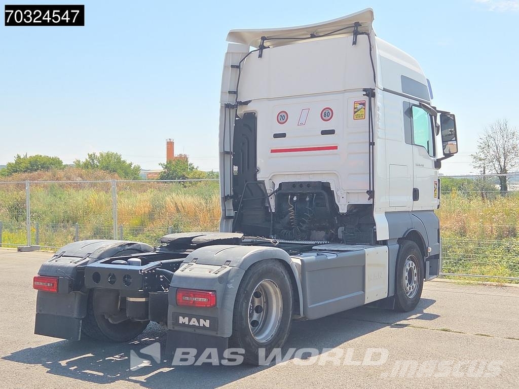 MAN TGX 18.460 4X2 XXL Retarder 2xTanks ACC 70% tyres وحدات الجر
