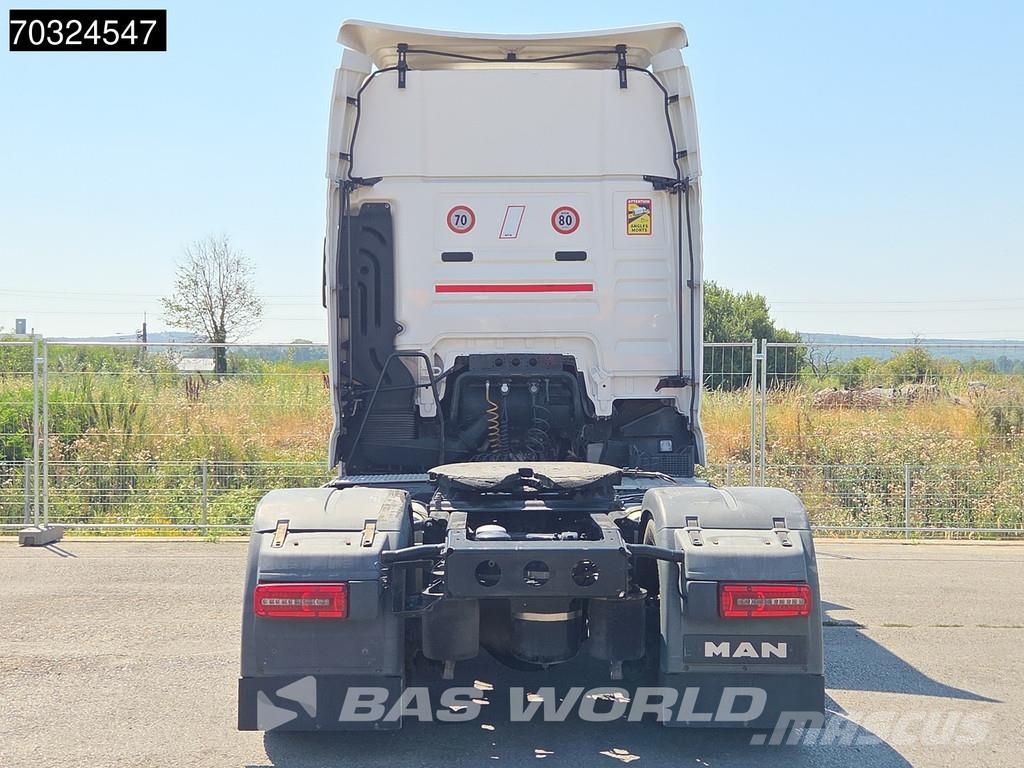 MAN TGX 18.460 4X2 XXL Retarder 2xTanks ACC 70% tyres وحدات الجر