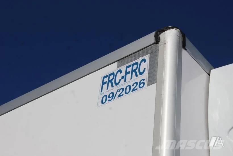 Renault D Wide 320Dti CS1150-12mt – 055 溫控卡車