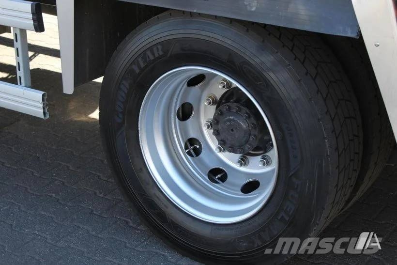 Renault D Wide 320Dti CS1150-12mt – 055 溫控卡車