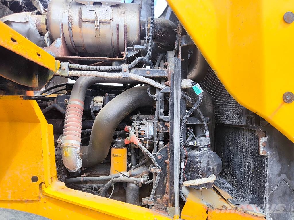 JCB 427 ZX T4F *Klima* Waage* Cargadoras sobre ruedas