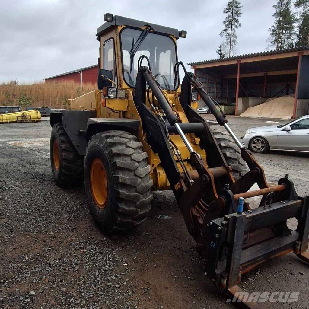Hanomag 33 C Radlader