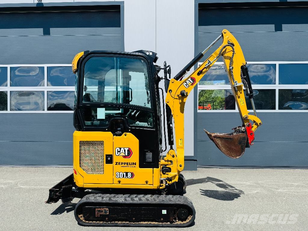 CAT 301.8 Miniescavatori