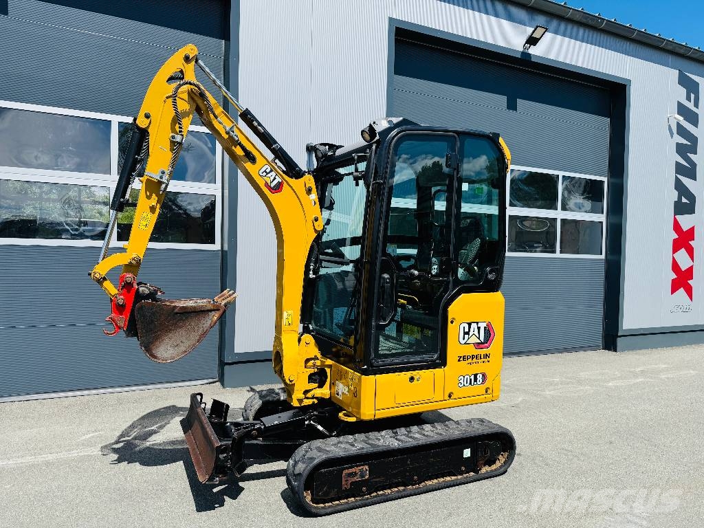 CAT 301.8 Miniescavatori