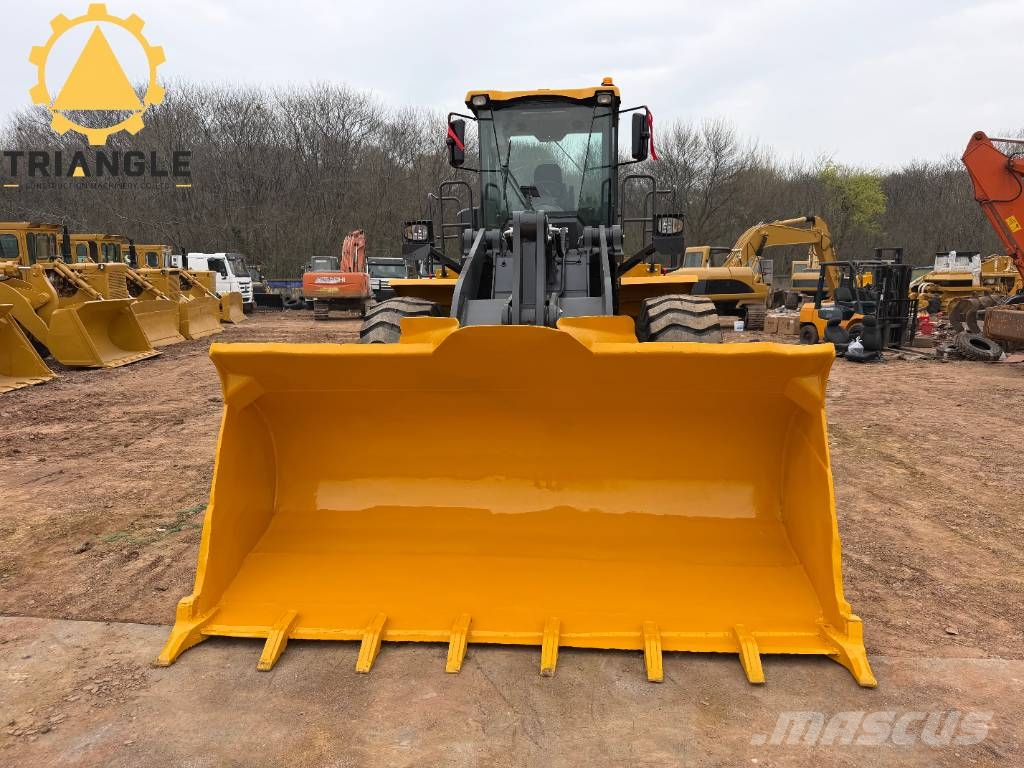 XCMG LW 500 HV Колесни товарачи